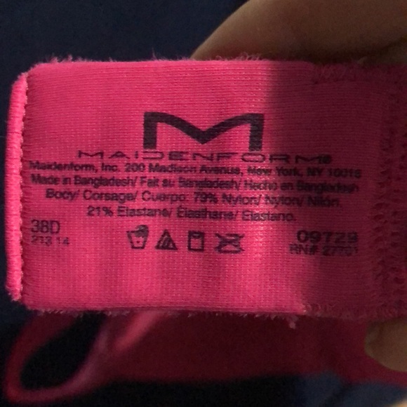 5 Bras - Picture 6 of 9